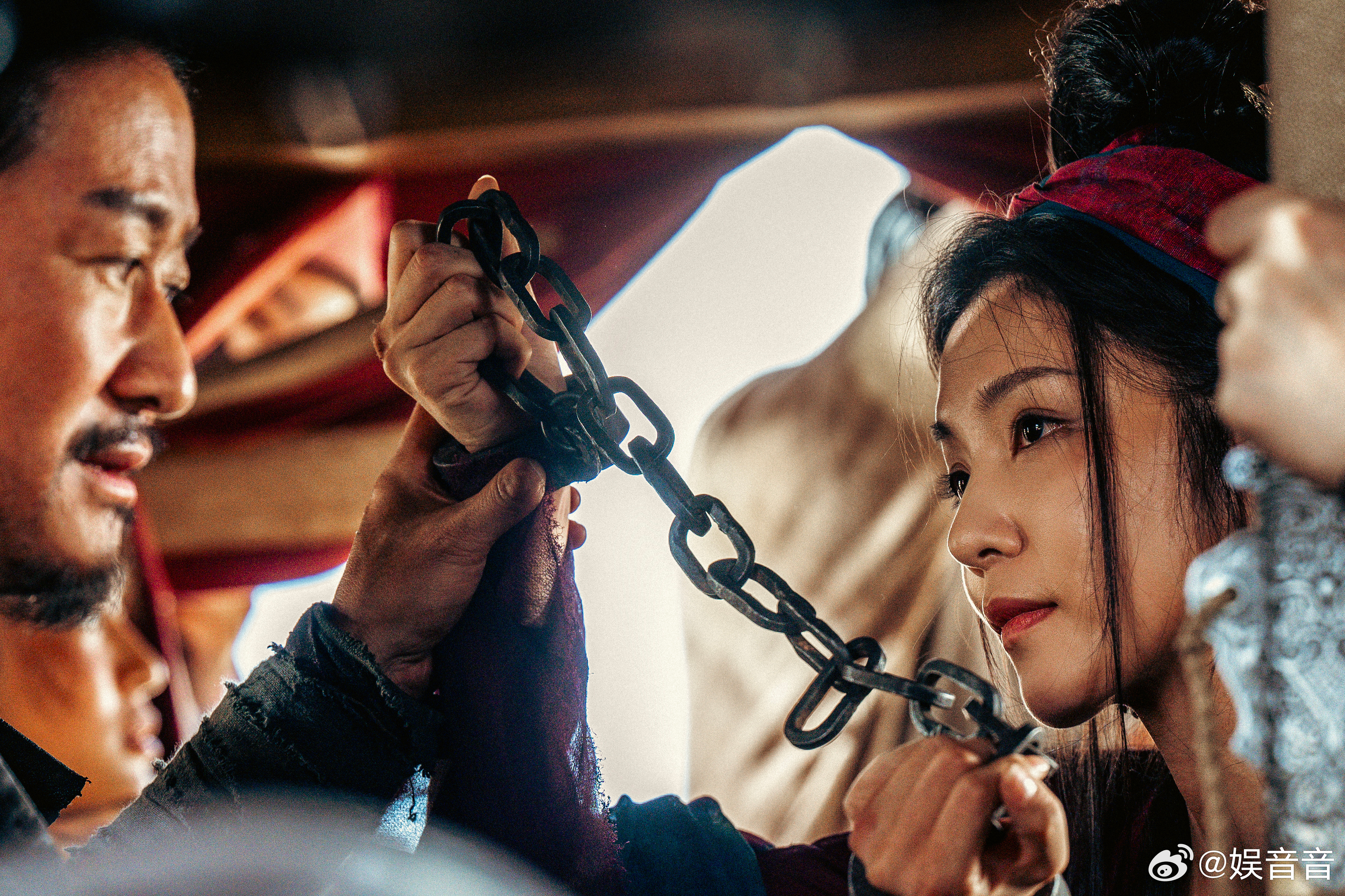 镖人侠女群像  阿妮温柔又有力量，是阿育娅最坚实的依靠，两人相互扶持并肩作战，这