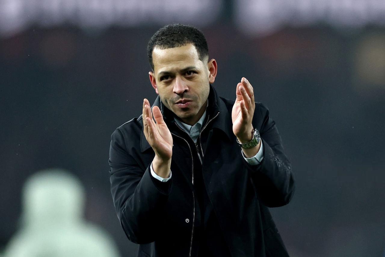 【罗塞尼尔：为球队骄傲】尽管无缘英联杯决赛，但罗塞尼尔为球队表现感到骄傲👇：