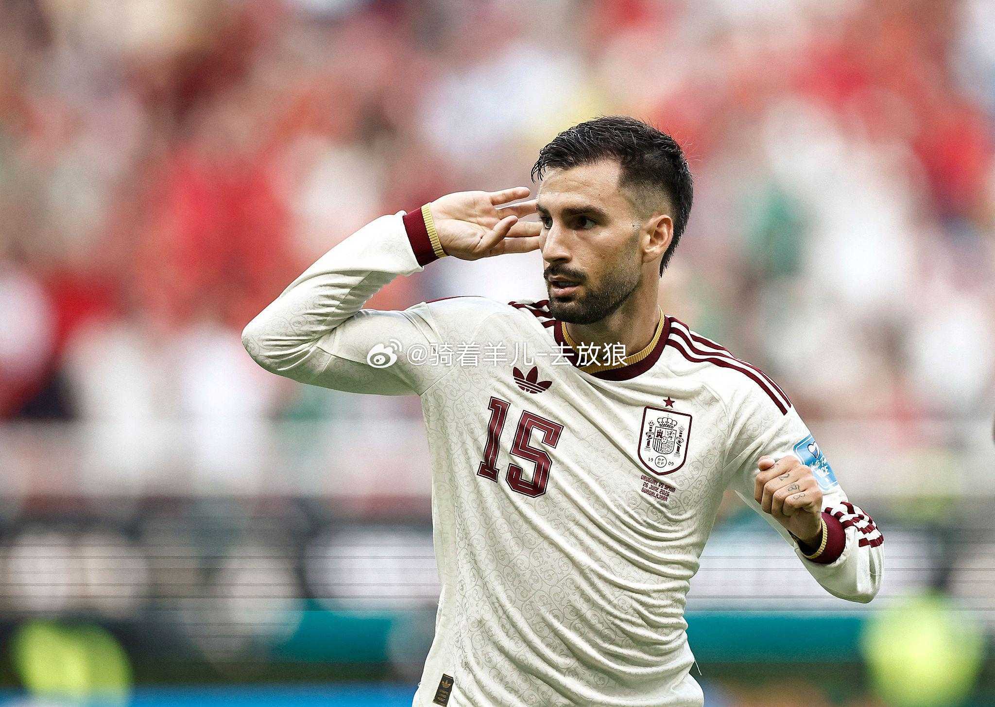 世界杯-西班牙1-0头名出线 乌拉圭连续两届出局西班牙1比0乌拉圭 北京时间6月