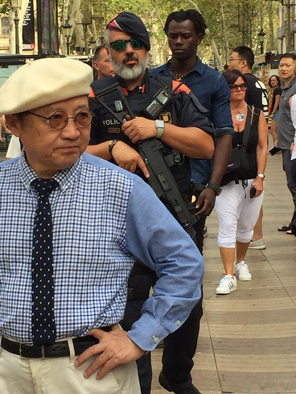 我们并非生活在一个和平的时代，而是有幸生活在一个和平的国家。 