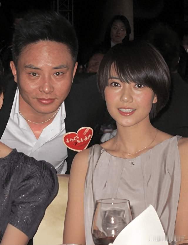 相恋五年想结婚被拒，高圆圆转身嫁人，张亚东又让人等了十一年
