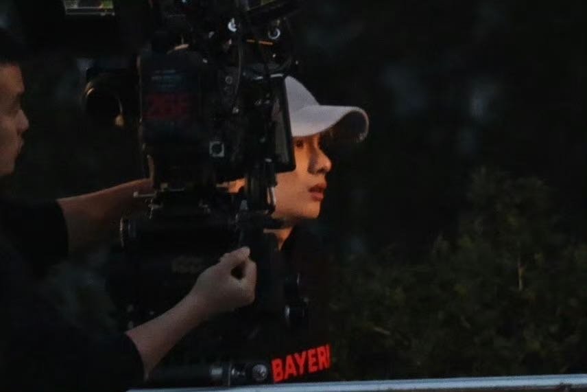 胡先煦有点反骨都用在愚人节了胡先煦顶级的愚人节愚人手法 我宣布今天的胡先煦是「捕