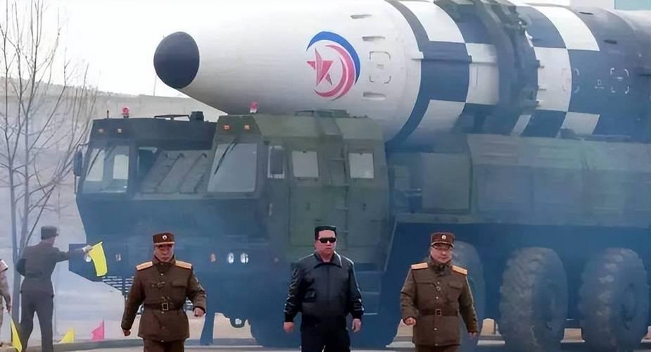 假如日本敢出兵台海，就是自寻死路，根本用不着朝鲜兄弟相助，中国军队对付日本绰绰有
