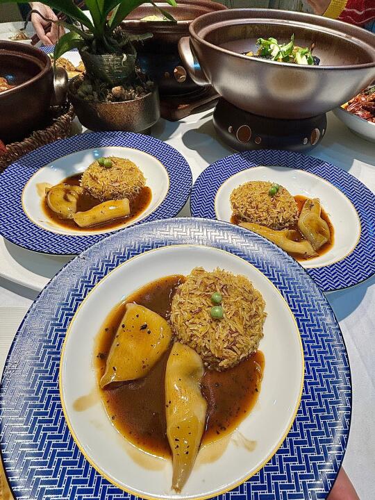 中山东区！！18r的黑松露花胶炒饭！！🤤🤤