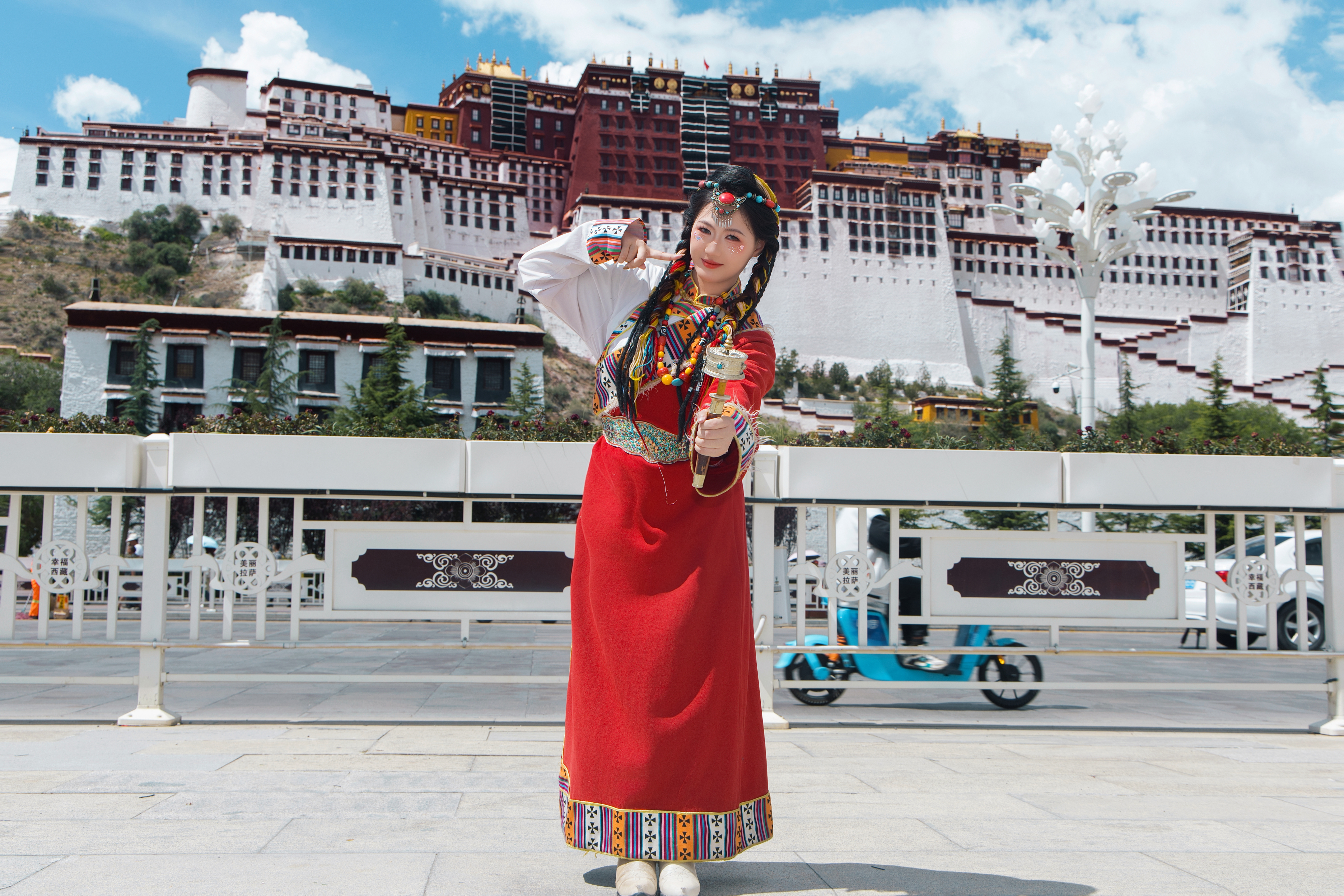 旅游倩的旅游小记西藏旅行 体验一日藏族小卓玛🧩📿其实不太喜欢 但是花钱了 不