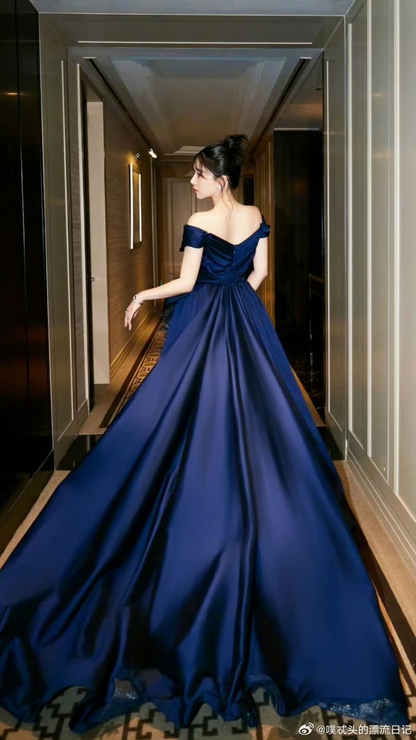 阚清子自曝体重116斤阚清子说现在是116斤乘风2026 勇敢说出真实体重，姐姐