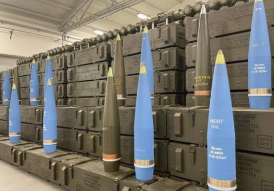 俄罗斯做梦没想到，乌克兰居然被打成了军事强国。
 
 
突发！谁也没想到，打了这