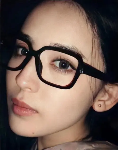 娜扎。