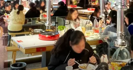 餐厅门头这样设计，顾客绝对主动上门