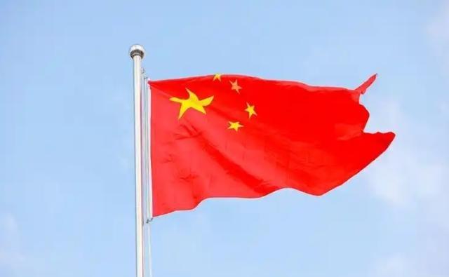 中国当下最棘手的两个难题，不是台海博弈，不是中美博弈，不是中日分歧，也不是债务压