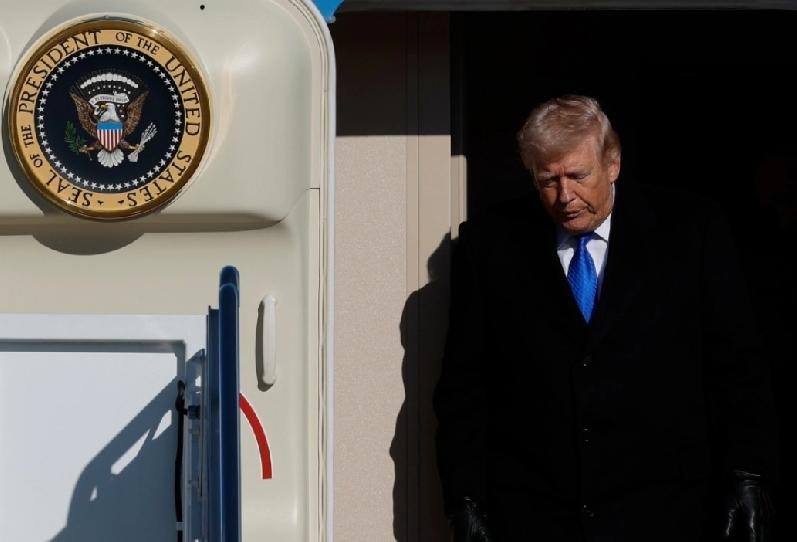 中东紧张局势波谲云诡，美国总统特朗普周一（23日）宣布，鉴于与伊朗的对话“富有成