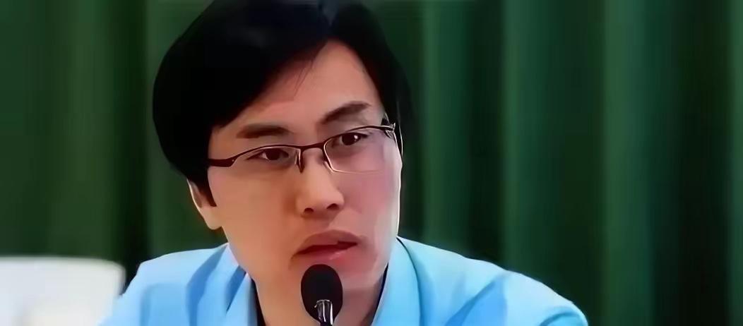 清华毕业的赵通现任美国卡内基智库研究员，近期频频献计限制中国核武发展，引发南大教