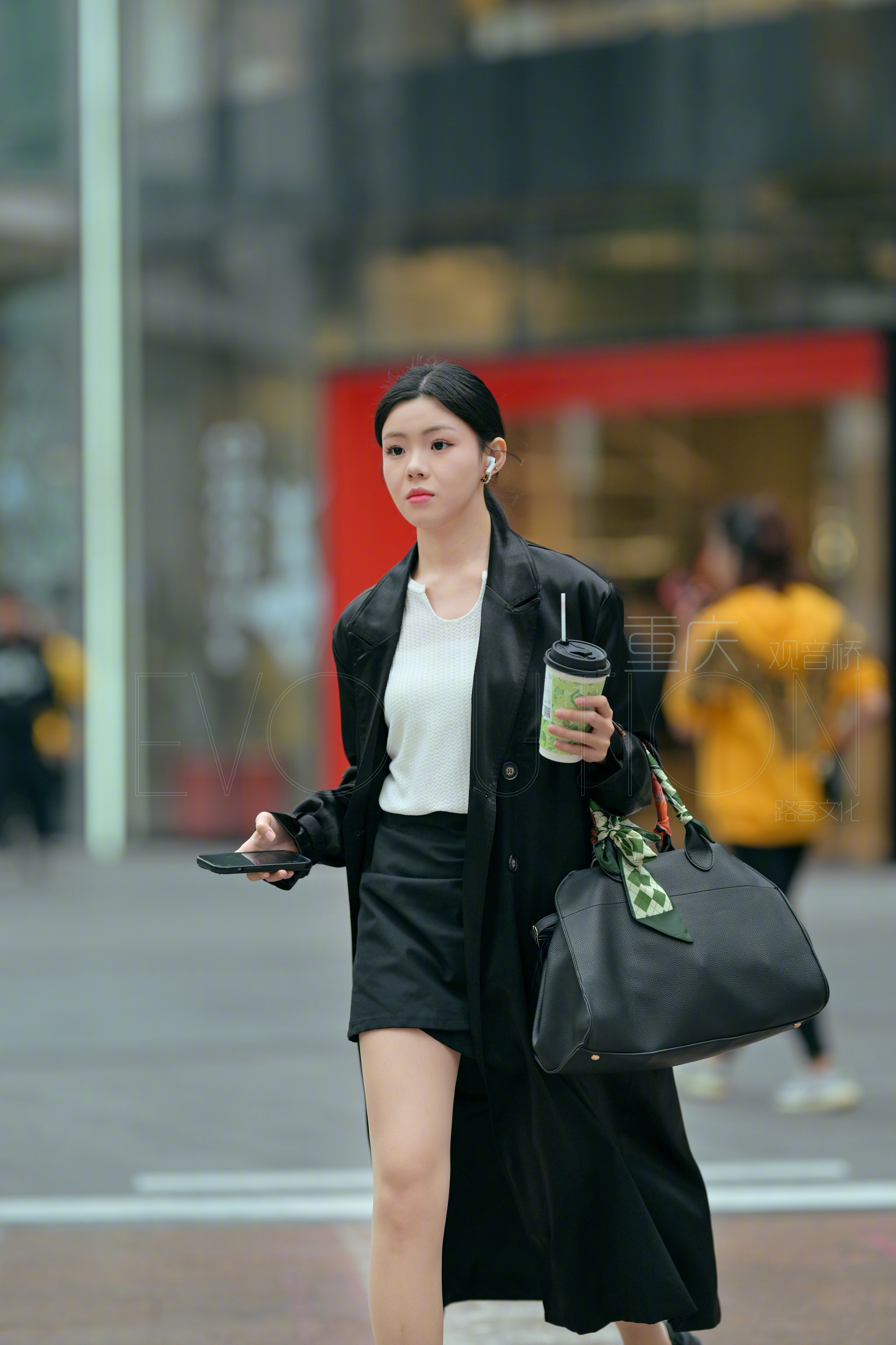 半身特写再来一张 ​​​
