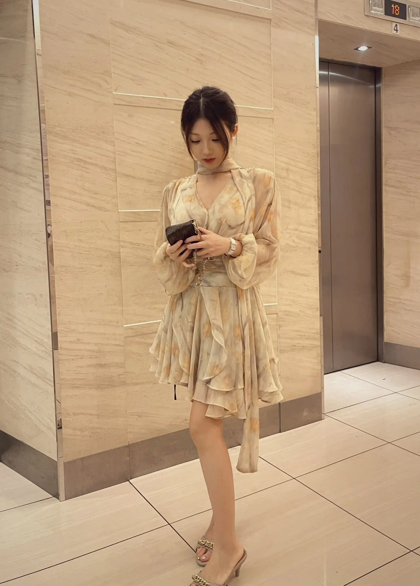 不结婚的漂亮小姨