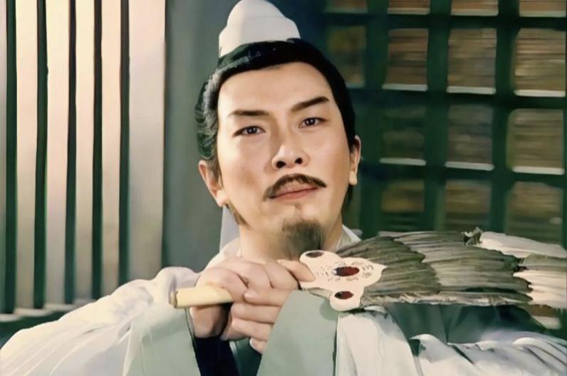 三国时期的诸葛亮放进全史，只能属于三流谋士。诸葛亮从徐州琅琊郡流落到了荆州，他和