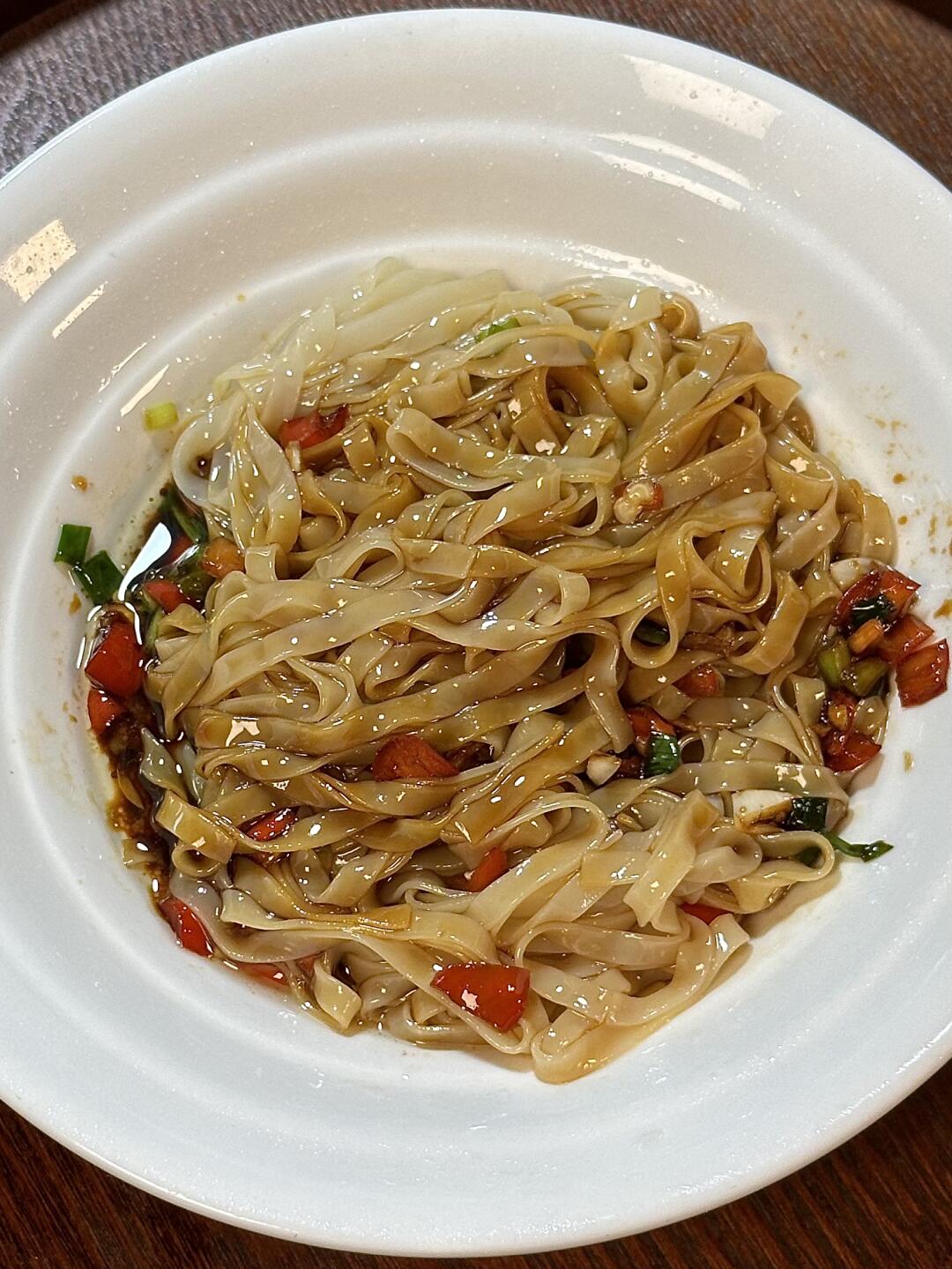 答应我，一定要试试这个拌面！！
