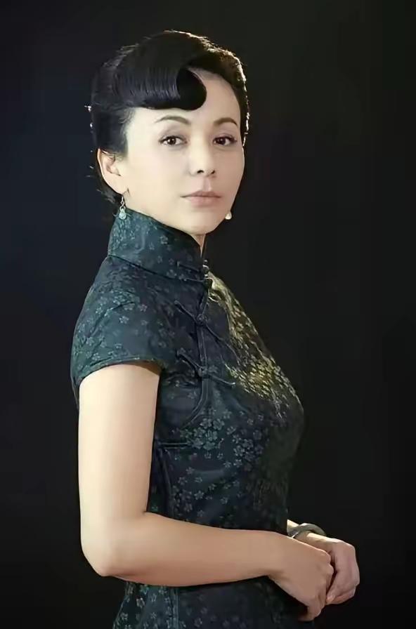 王子文劝王琳:“你房子这么大，可以去把父母接回家住。”王琳直接拒绝:“能给父母安