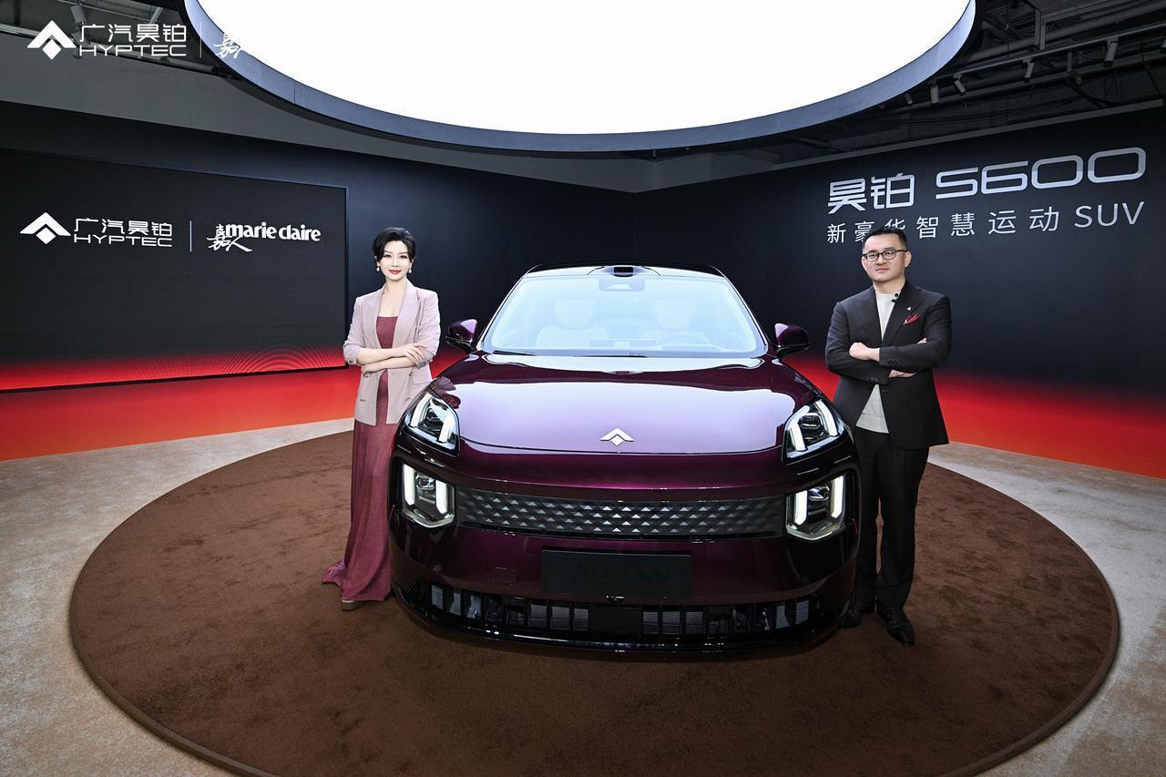 广汽昊铂今天发了他们新款中大型SUV —— 昊铂S600的官图，感觉这次动静挺大