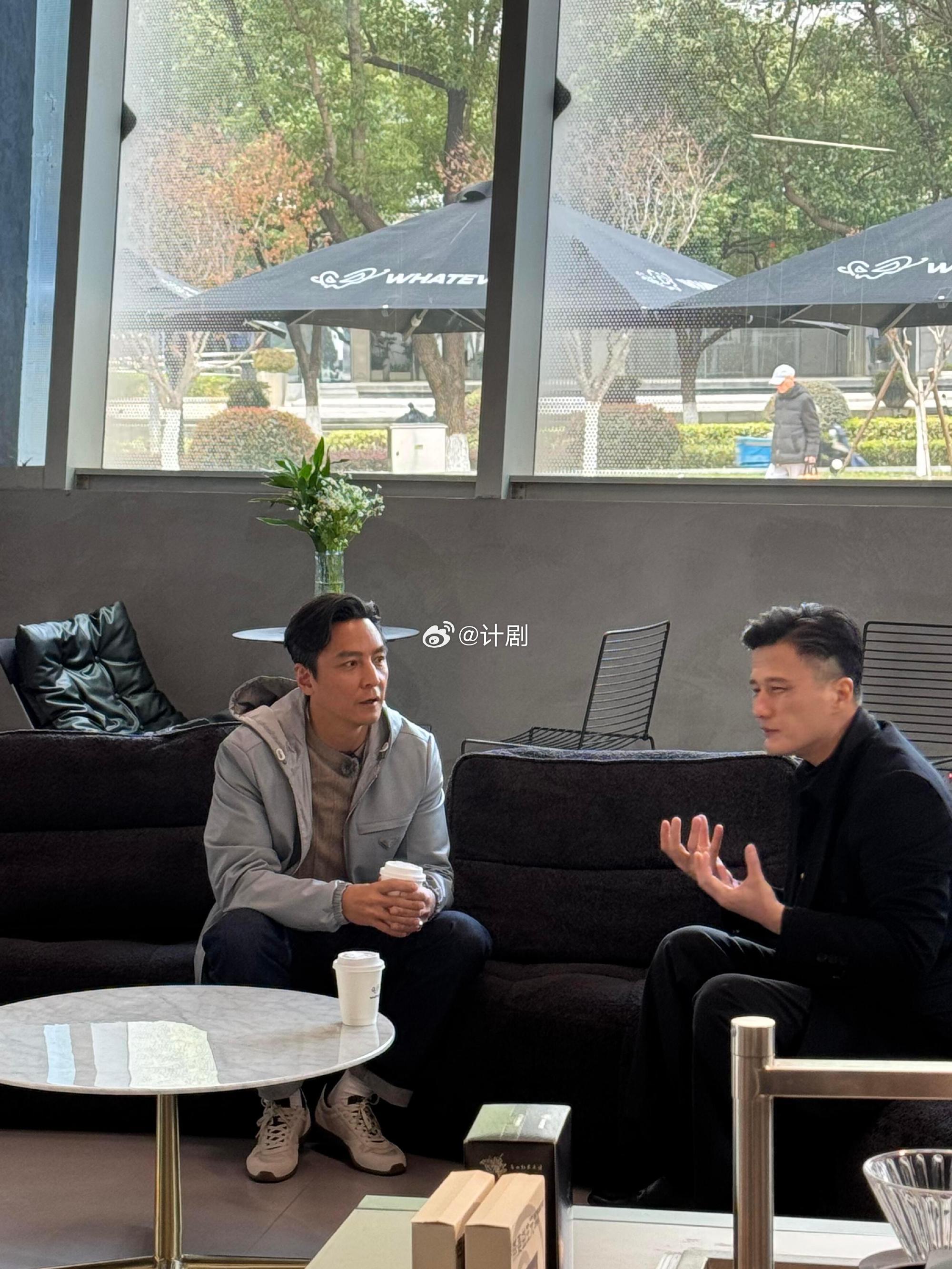 50岁尹子维婚后状态 谁懂尹子维婚后的这种变化，以前看着有点距离感，现在整个人温