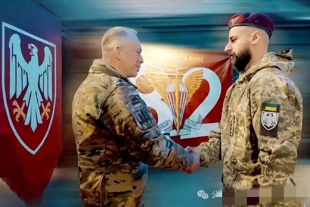 战争近期不会结束，肯定还将继续下去，乌克兰仍处在关键期。。
          