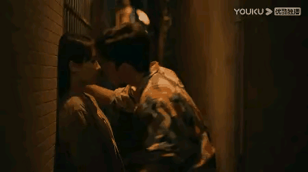 天呐，杨紫是怎么做到和每个男演员同框都自带滤镜效果的？

《女心理师》中杨紫井柏