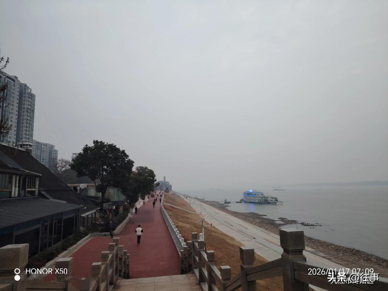 你觉得中年人的压力主要来自哪里中年人的压力主要来源工作压力