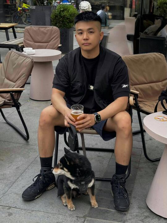 五一陪小狗🦮