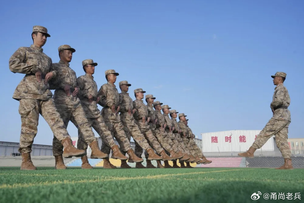 甬尚老兵的粉丝圈 【起床号 】一个人最好的生活状态，甬尚老兵志愿标兵 并不是每时