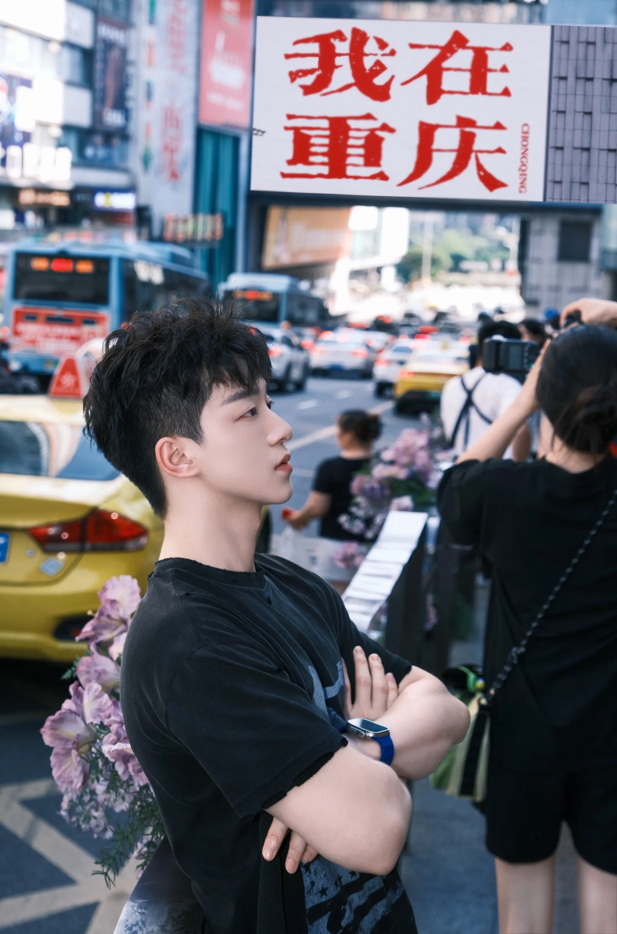 是1️⃣种站在街头 谁也不等的自由