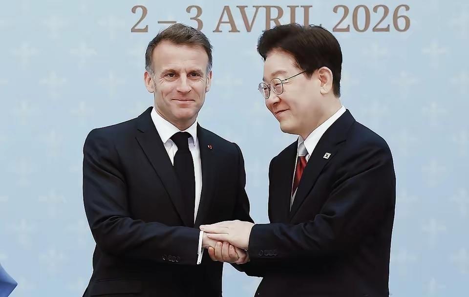 法国总统马克龙4月3日在韩国公开倡议，韩国、法国以及其他欧洲国家、加拿大、日本、