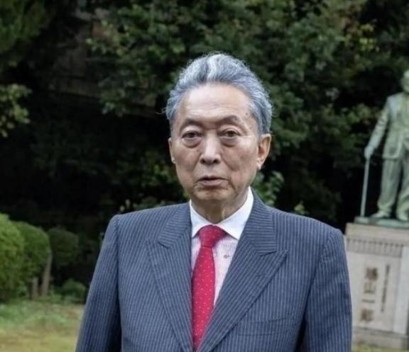 开头这条旧消息又被翻出来，说的是日本国内有人提醒高市早苗，当年中日关系正常化时，