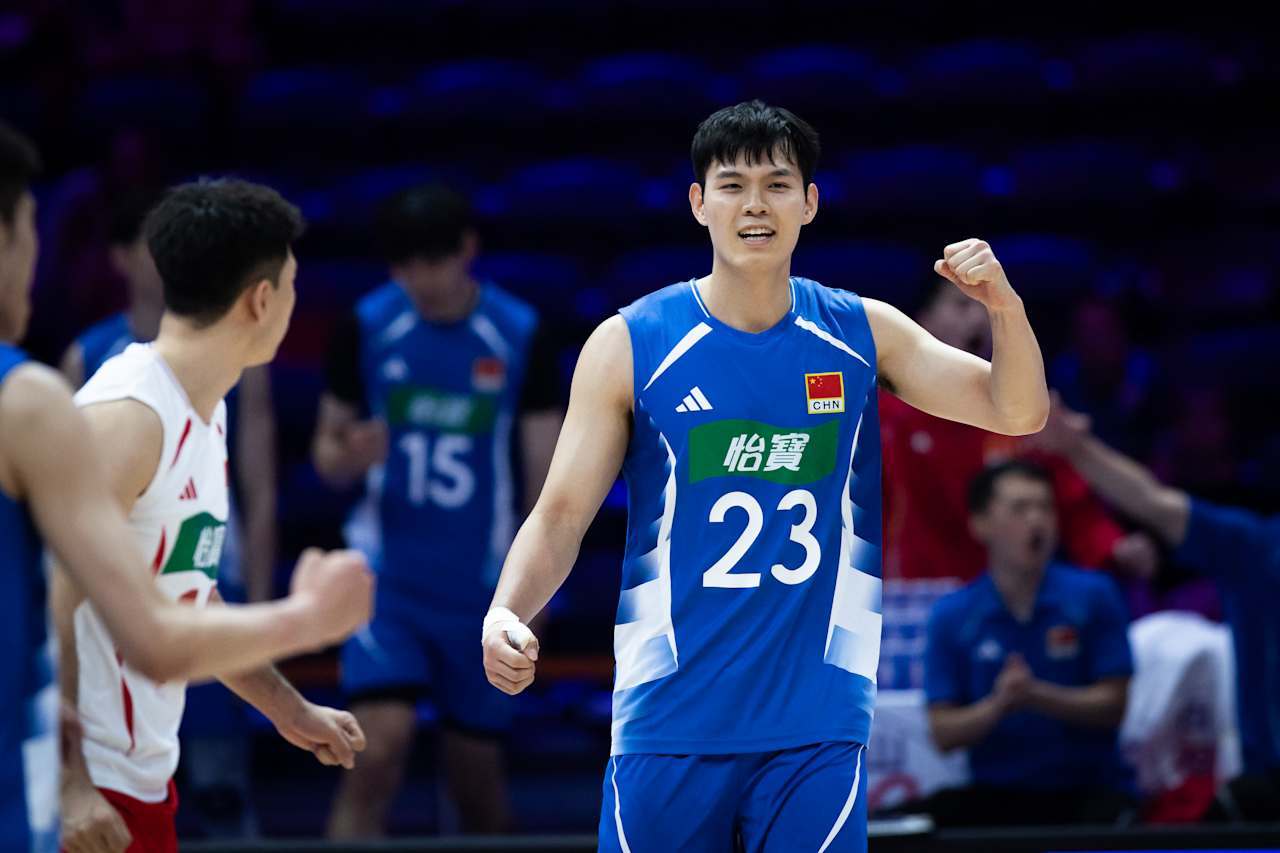 中国男排vs比利时男排 王滨砍下20分（33扣19中2失误被拦，1发，29个一传