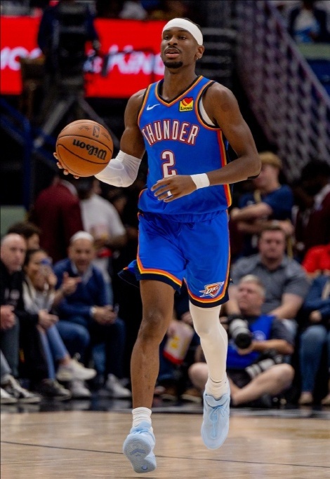 NBA圣诞大战如期上演，明天凌晨3点半，雷霆坐镇主场迎战马刺。值得关注的是，谢伊