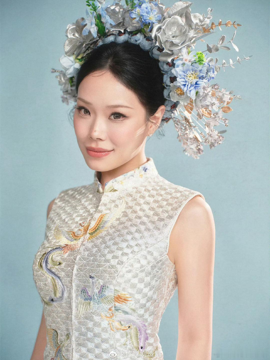 歌手2026第五期补位万妮达歌手2026 补位黑马万妮达！风格不被定义，台风又美