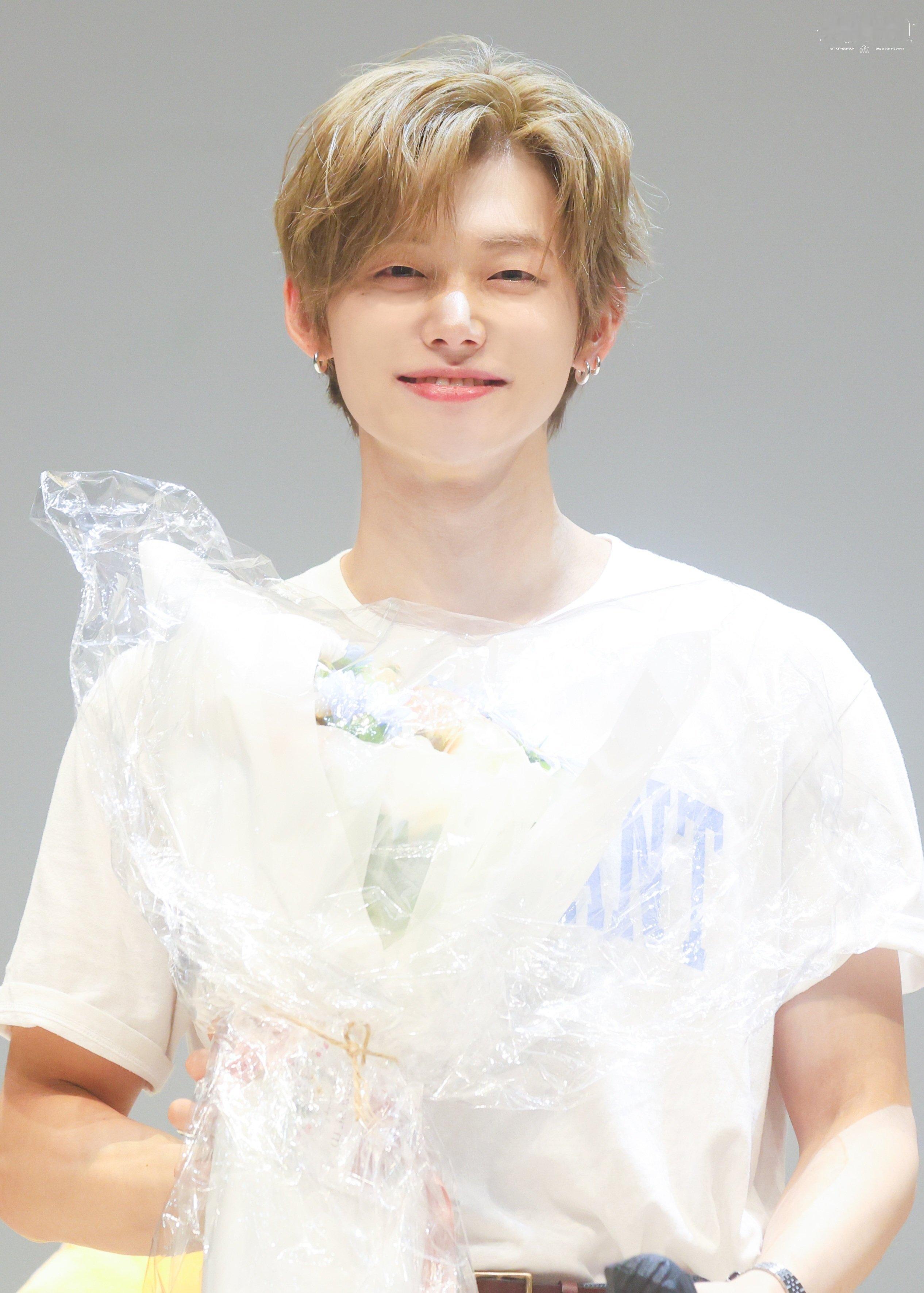 崔然竣[超话] 🎂崔然竣0913生日快乐 HBD✨/yeon_pureum ​