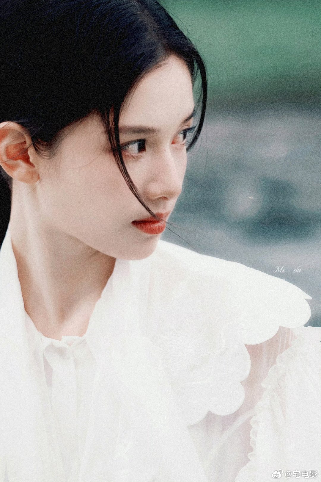 张婧仪回应不爱上综艺张婧仪不爱上综艺的原因张婧仪从不会为了流量强行上综艺，不迎合