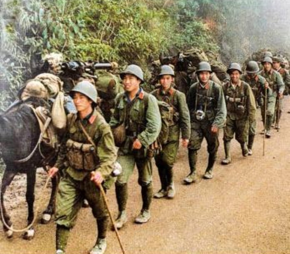 1979年2月17日，对越自卫反击战正式打响！ 