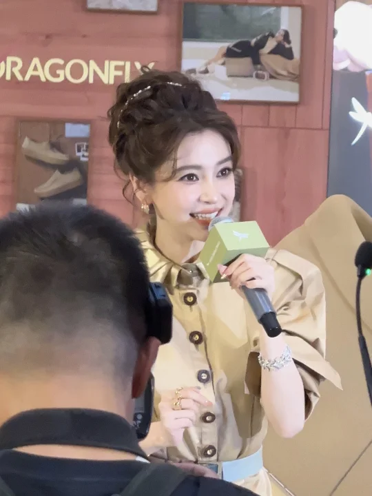 生图下的baby太美了！！