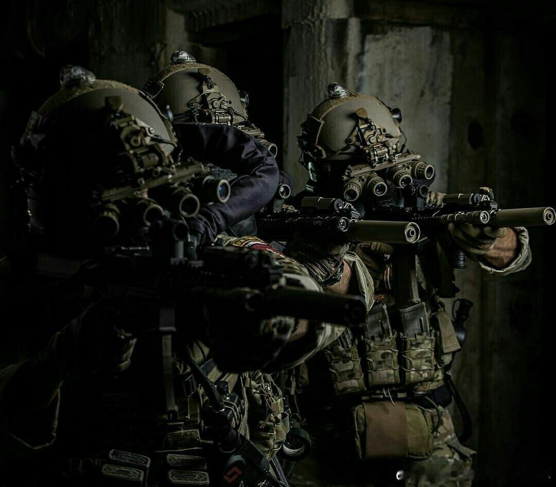 【黄金时代】据称，直接执行抓捕马杜罗任务的部队为三角洲特种部队（Delta）美国