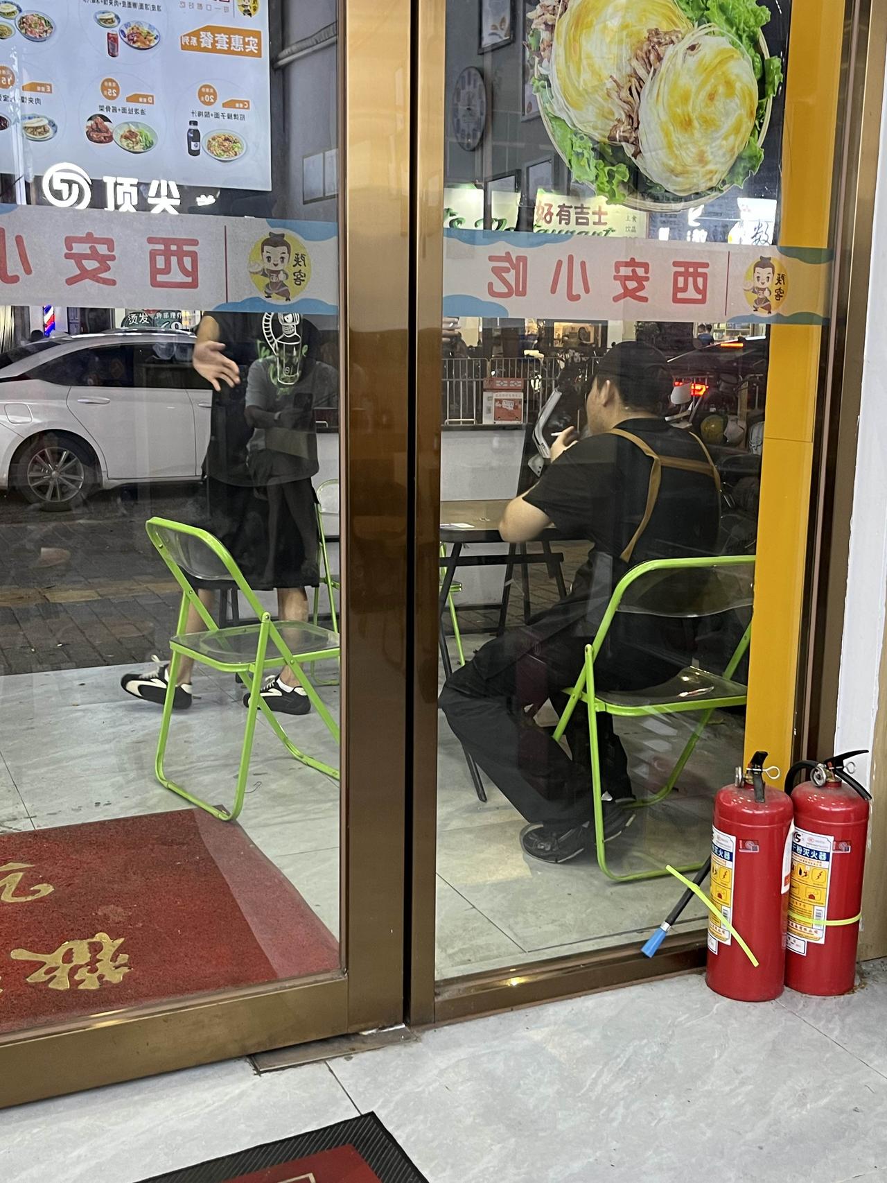 第一次吃这家的食品，也是最后一次吃！
