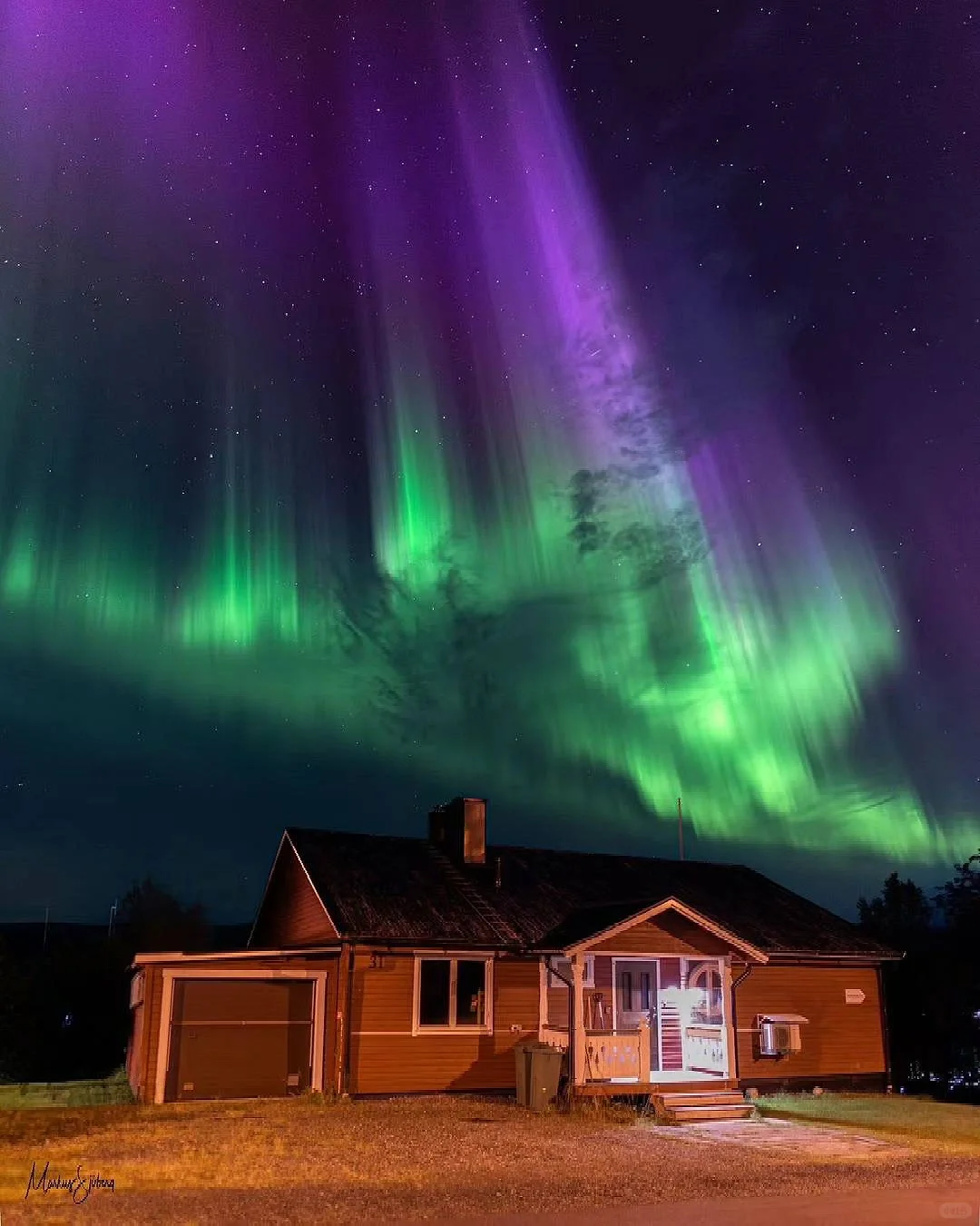 拉普兰八月底的极光