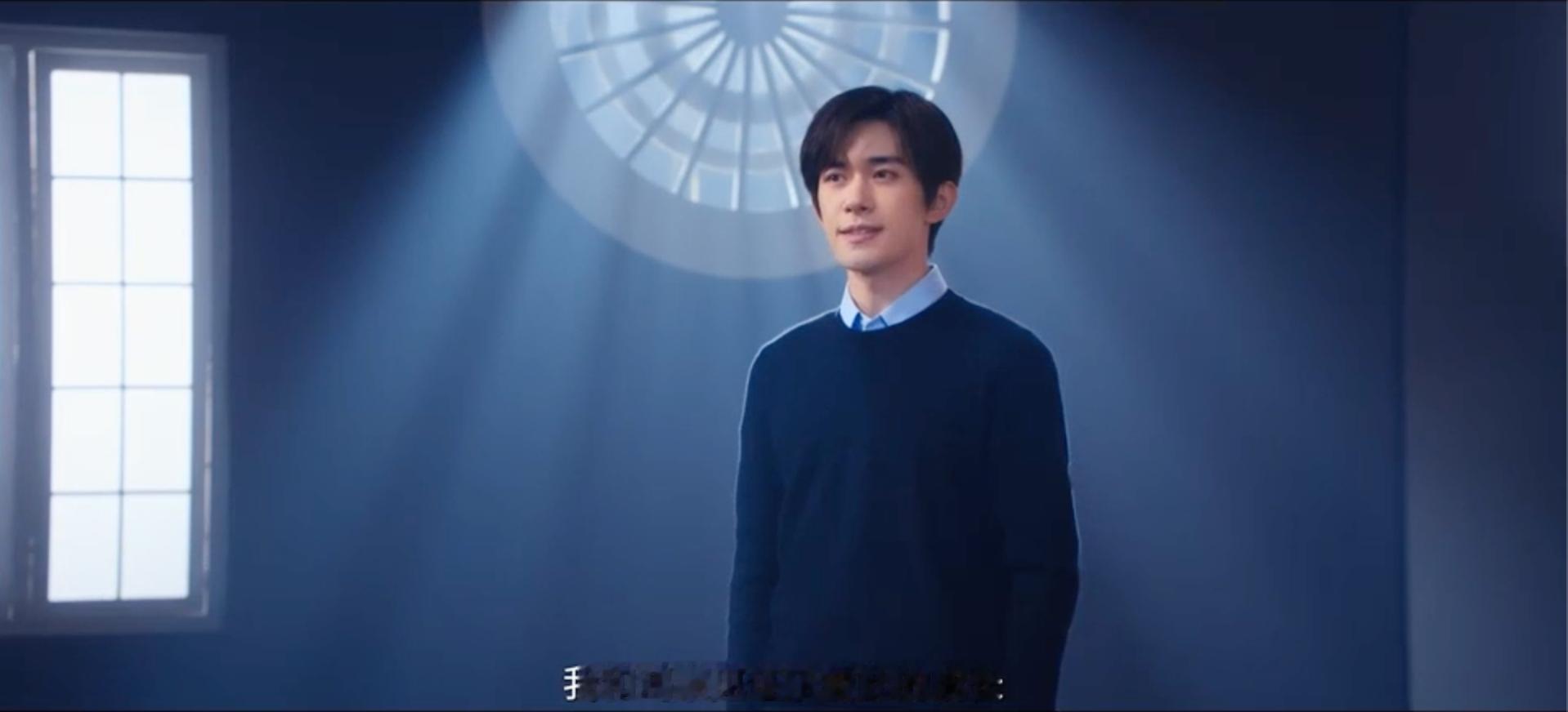 易烊千玺在《鸿蒙星光盛典》上的演讲真的讲到我心坎里去了，他把自己的成长比作泥塑的