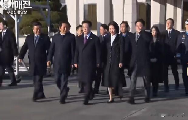 新任韩国总统李在明与前任总统尹锡悦两位的对外政策有着明显的区别：李在明的对外政策