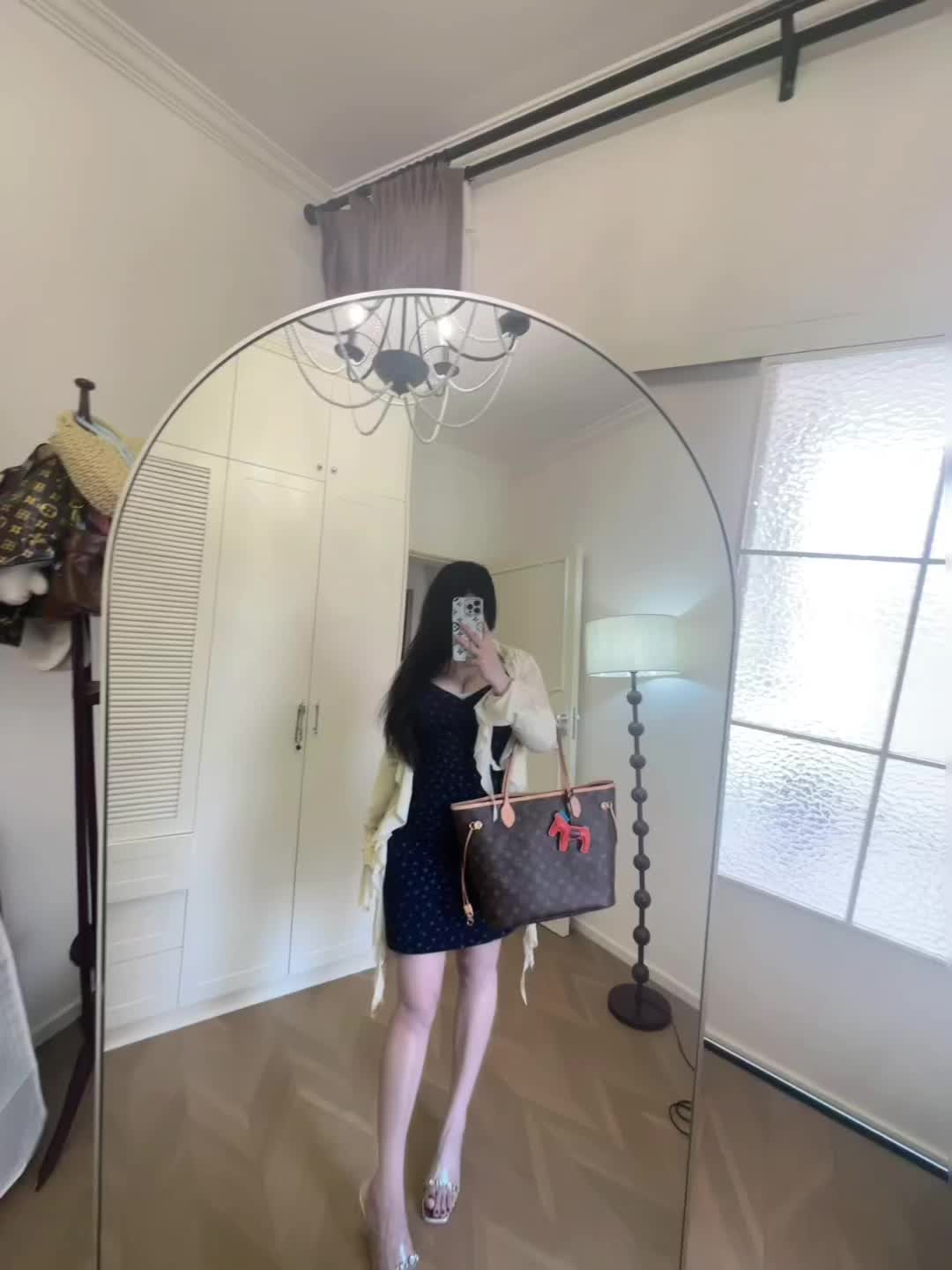 ootd穿搭 腰臀比 夏日穿搭