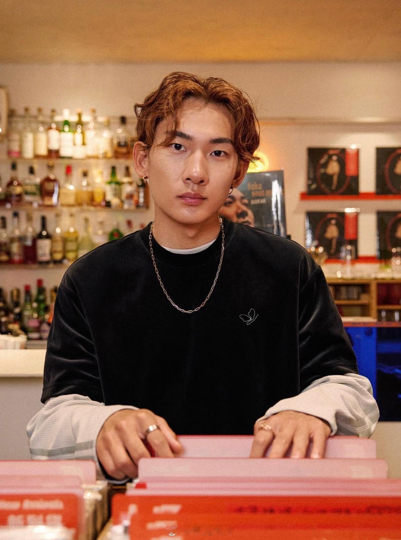 天选守护者苏翊鸣 运动员不仅要有超凡的运动能力，还要有聪明的大脑，苏翊鸣在12岁