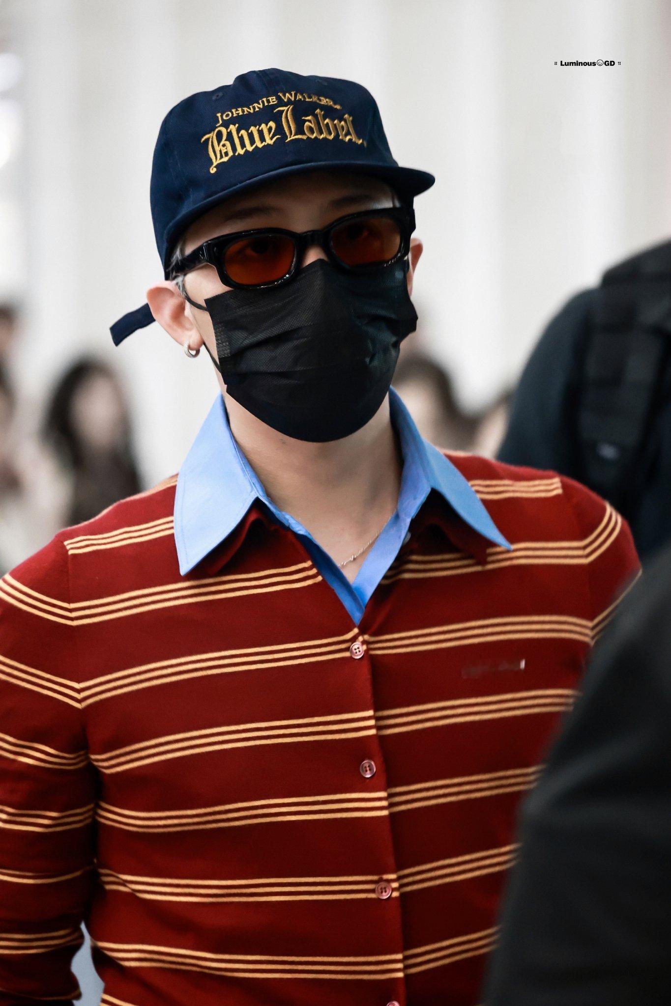 G-DRAGON x MIUMIU又是一套满分穿搭，爱穿 MiuMiu的男生来学