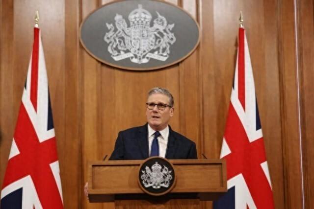 炸了！4月2日英法德日急疯！纠集40国组团开会，一门心思要制裁伊朗，可万万没想到