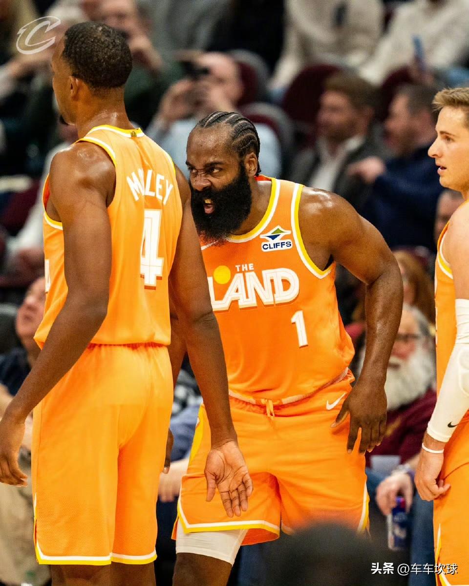 哈登今日对阵魔术队的表现怎么样？上半场登[泪奔]

哈登全场数据：
【哈登】26