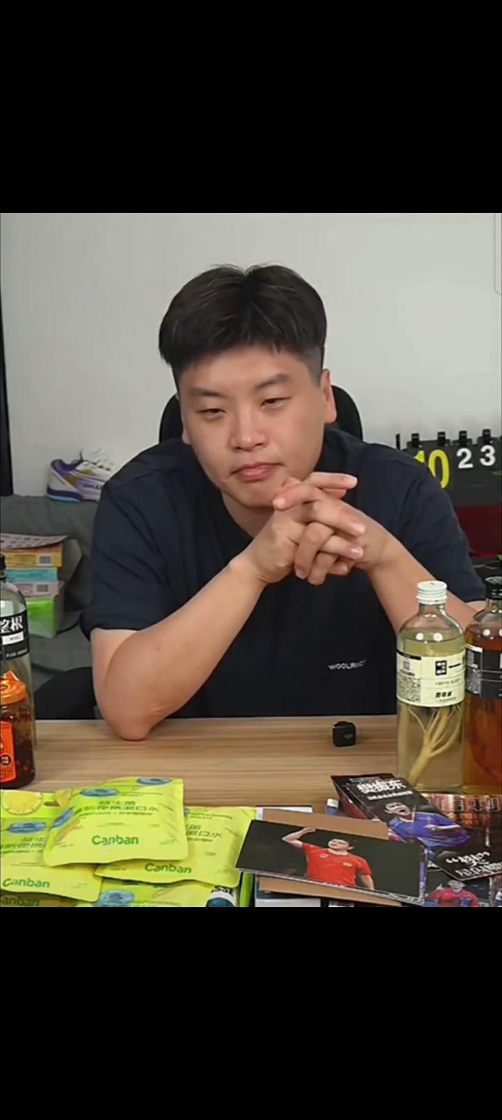 我不会穿，输了就没打，下次再赢回来不就完了吗？这有什么好说的？长脚有什么好办法？
