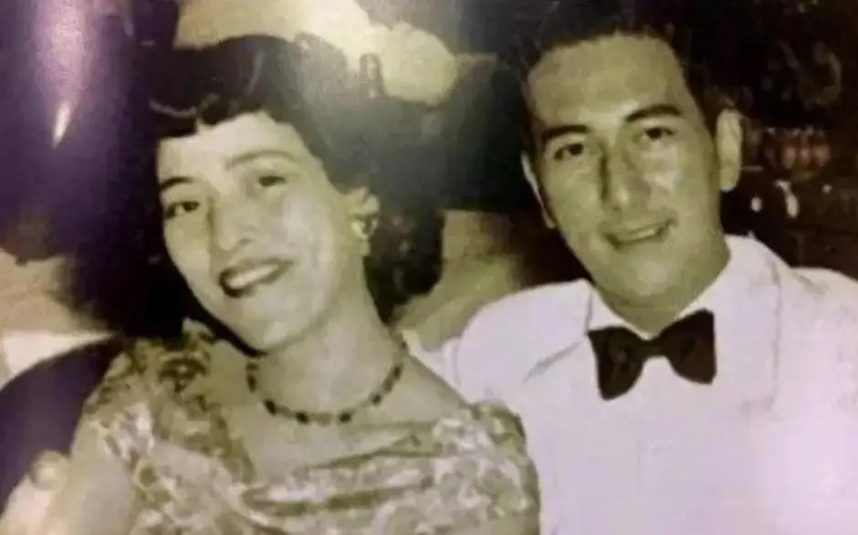 赌王原配黎婉华，1942年嫁给逃难来的何鸿燊，40年后她一个人死在养和医院，葬在